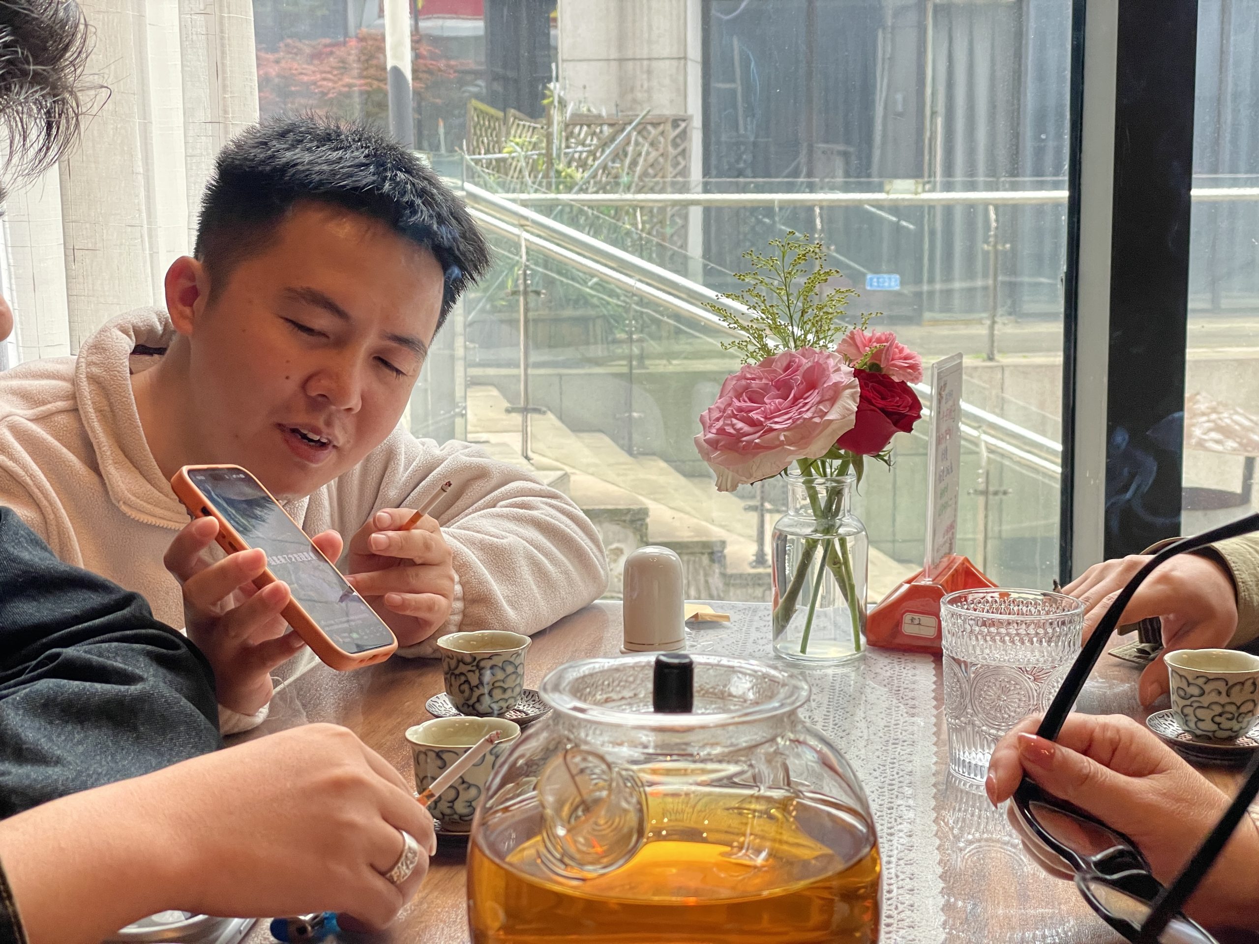 创业、副业的一切结果都来源于行动,不用等准备好,先上车,再调整位置。-俊哥